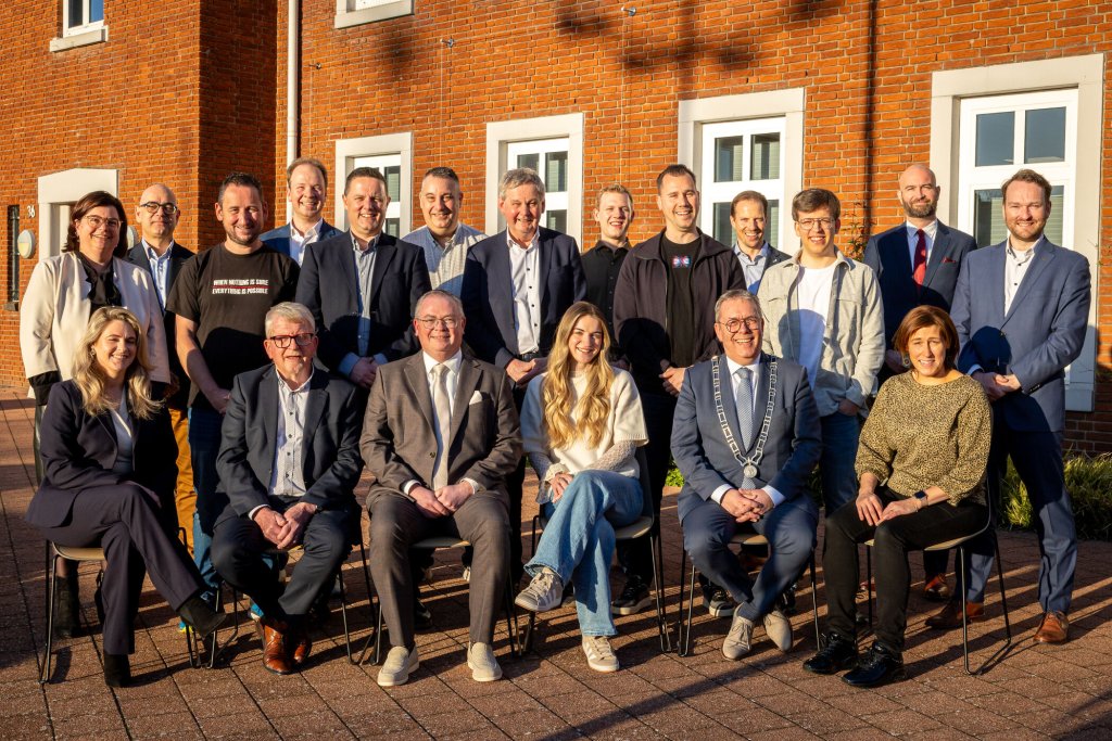 Gemeenteraad bij installatie 1 april 2026