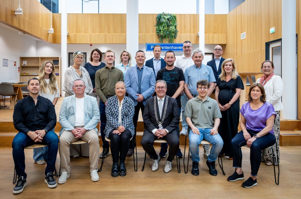 Gemeenteraad (2 juni 2026). Op de foto ontbreekt Bert Zeegers.