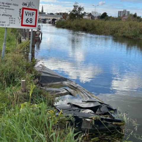 Foto van weesboot aan Wipperskade