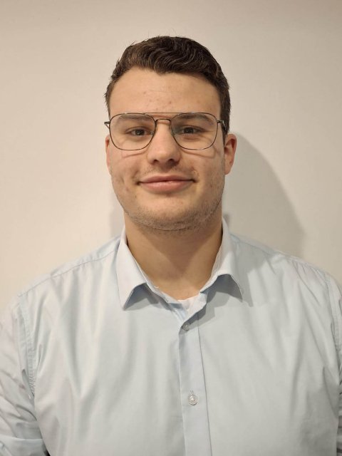 Portretfoto van Milan Ouwehand