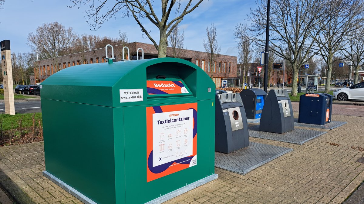 Meer textiel ingezameld én nieuwe containers in Maassluis