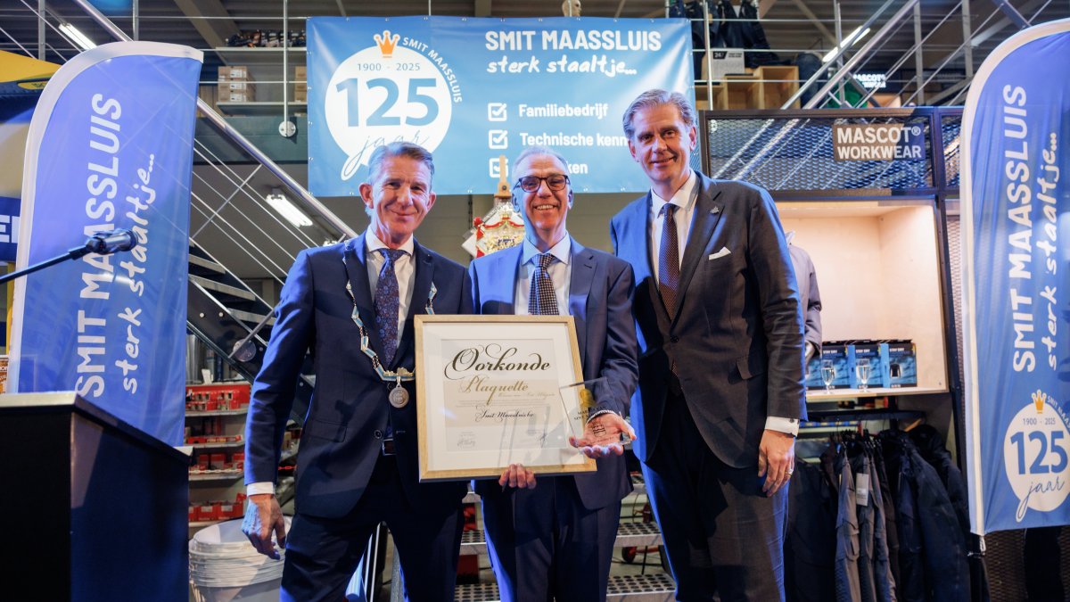 Smit Maassluis ontvangt predicaat Hofleverancier én Marnix van Sint Aldegonde-plaquette