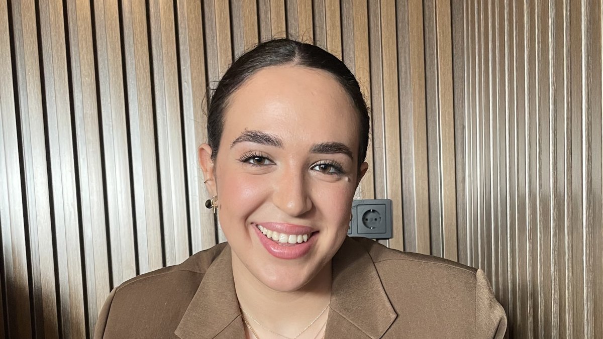 “Stemmen is belangrijk, vooral voor jongeren” – Reham Aal-ajmaya