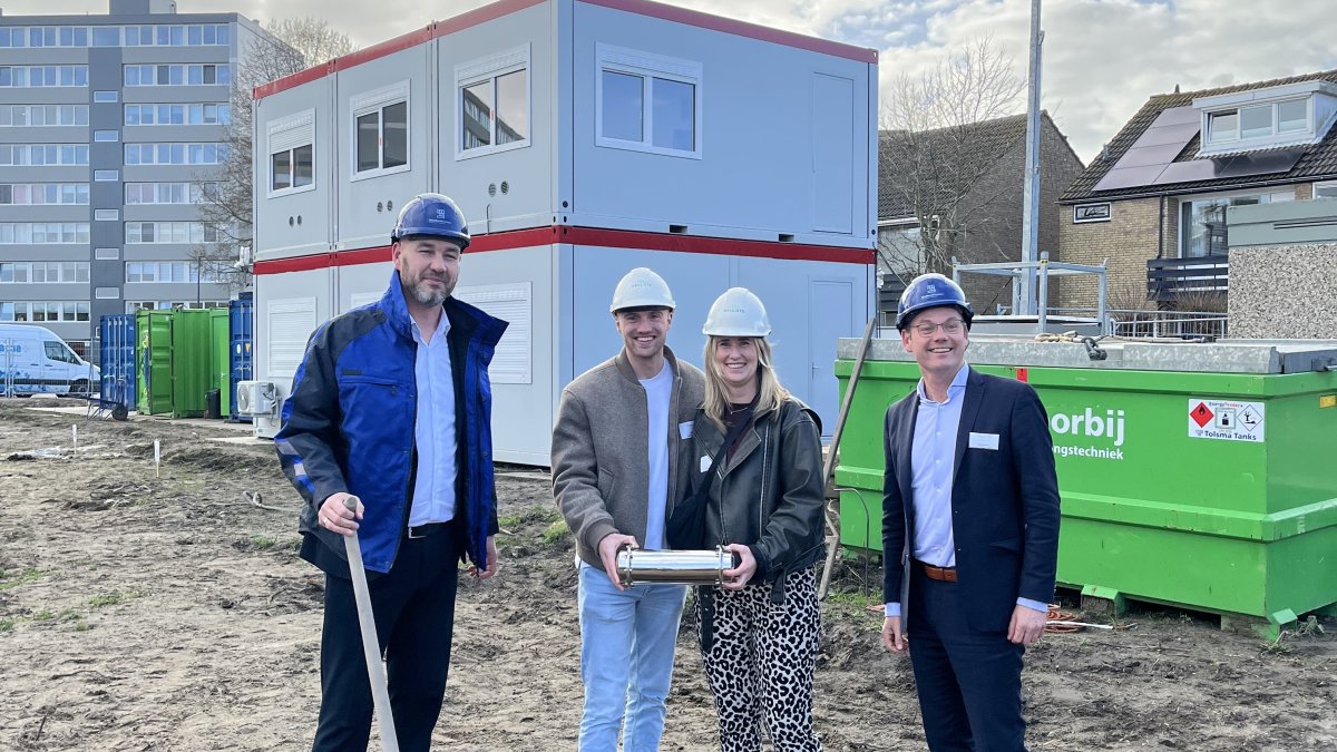 Feestelijk moment markeert start bouw van 16 koopwoningen in Vogelrijk (project Spechtstraat)