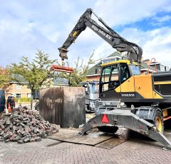 Foto van de aanleg van een ondergrondse container