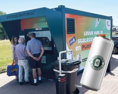 Foto van de bulkautomaat voor blikjes en plastic flesjes