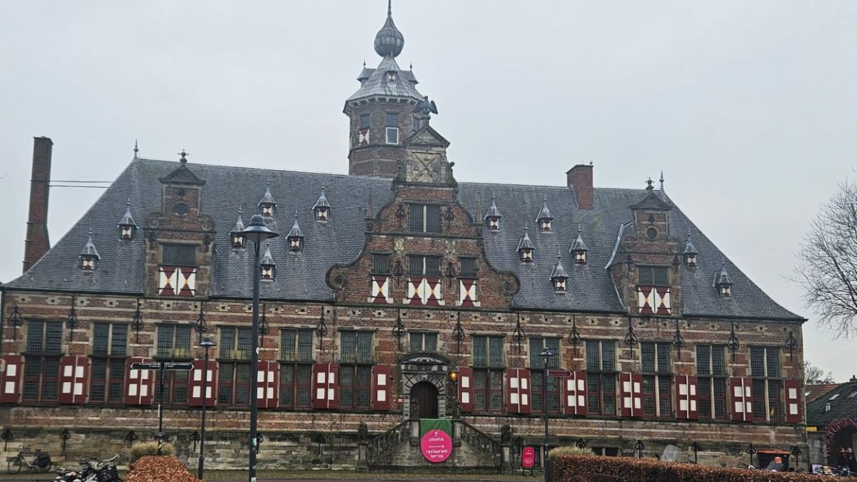 Kloveniersdoelen tijdelijke trouwlocatie tijdens restauratie stadhuis