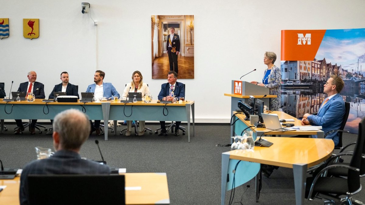 Commissie Ruimte begint uur eerder