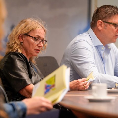 Boek verhalenestafette ‘Buddy Schop helpt zijn vriend’ gepresenteerd