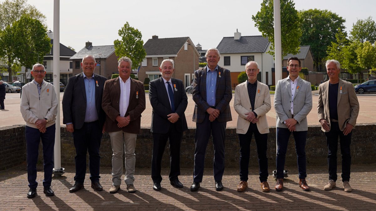 Aubade aan alle gedecoreerden van Nederweert