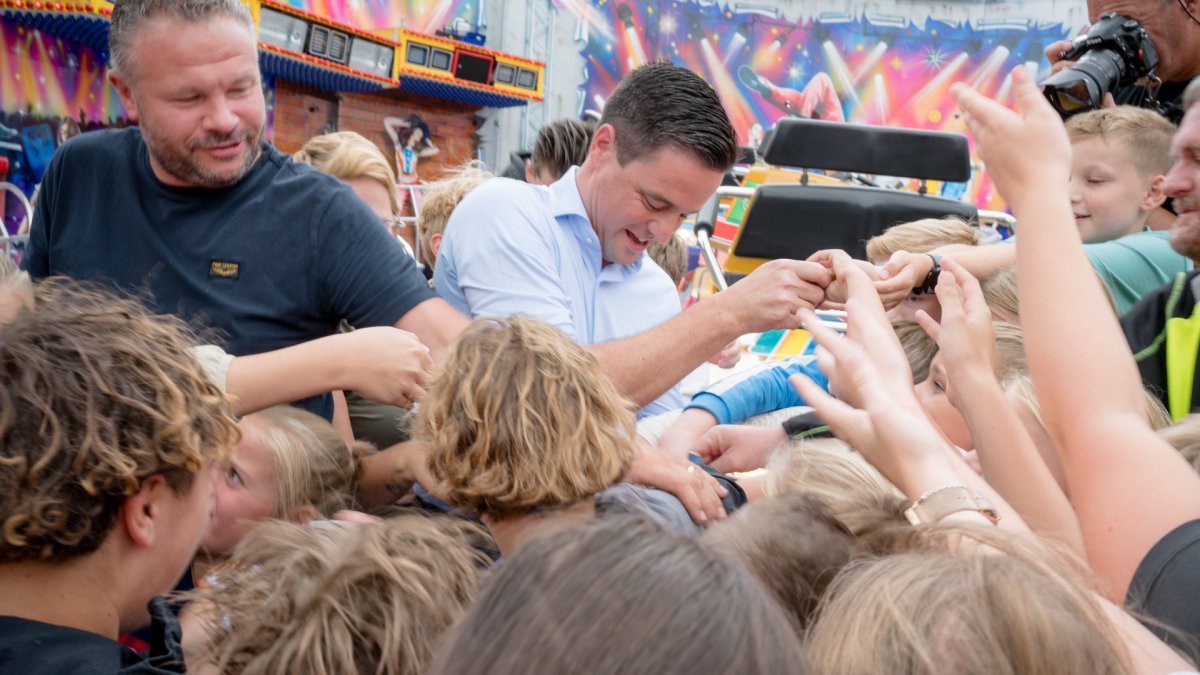 Gezellige opening kermis Nederweert