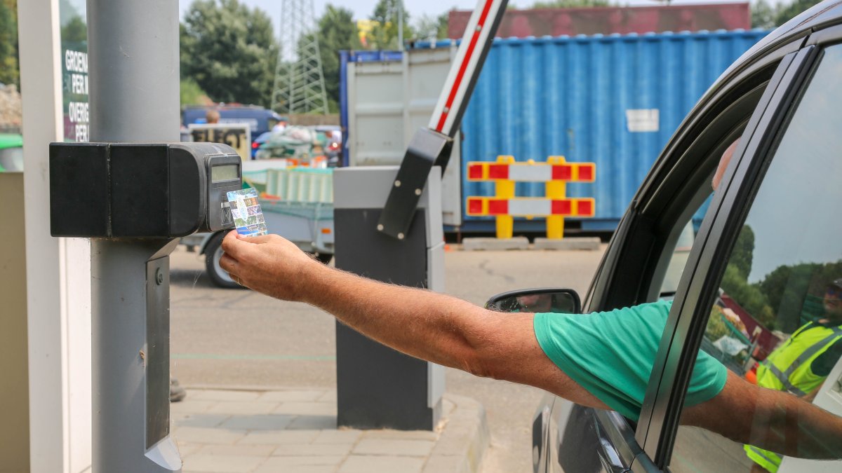 Pilot met verruimde openingstijden voor milieustraat