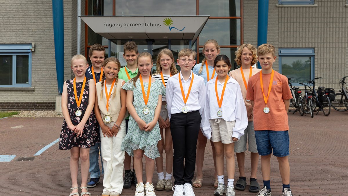 Even voorstellen: onze kinderburgemeester en kindergemeenteraad