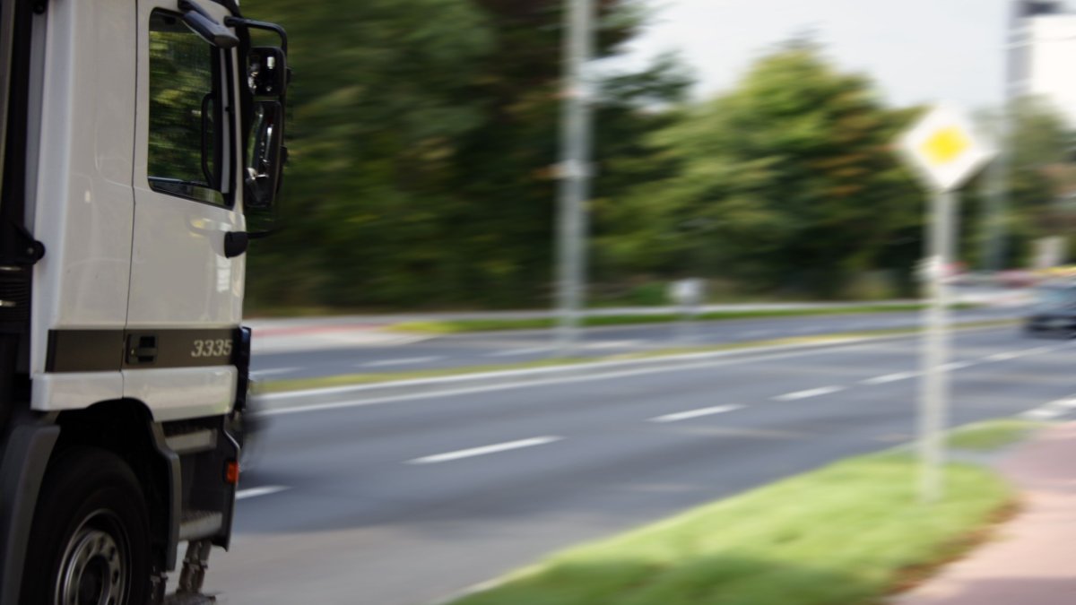 Veiliger Ter Aar: zwaar verkeer omleiden
