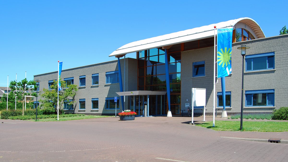 Andere openingstijden gemeentehuis en Milieustraat