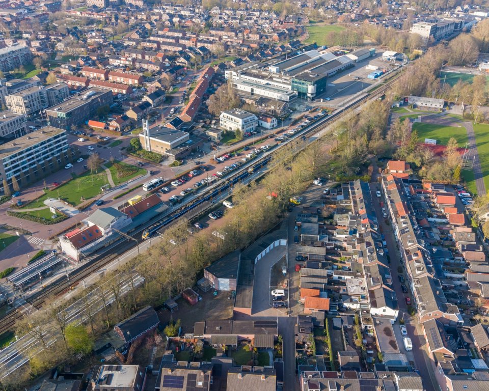 Stationsgebied vanuit de lucht