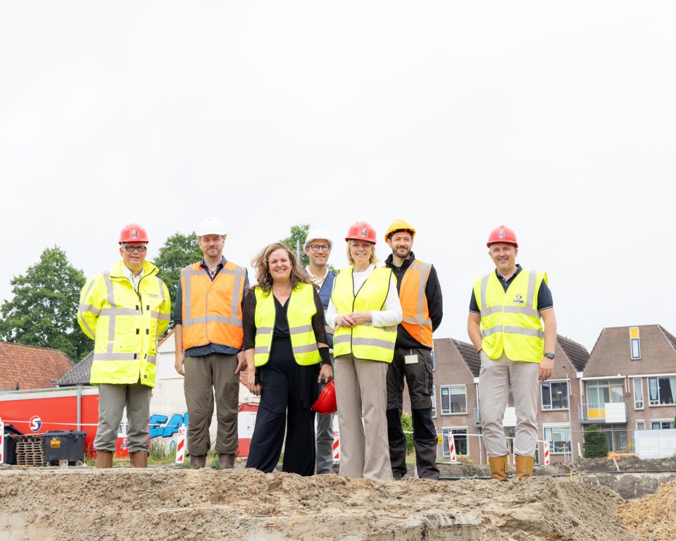 Groepsfoto van het project Wonen bij de Toren