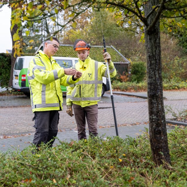 Foto: leraar Johan Pakes en Jeffrey van der Velde