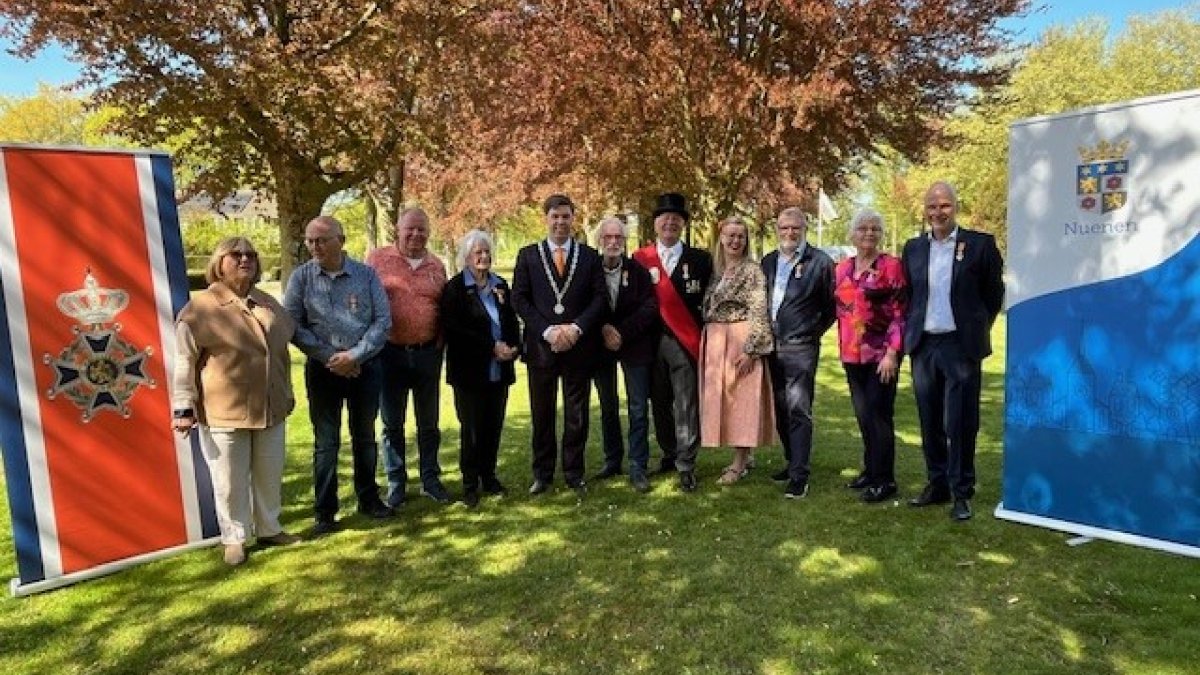 Twaalf lintjes in de gemeente Nuenen