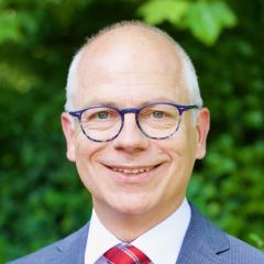 Wethouder Sandor Löwik