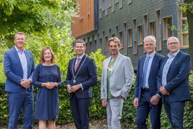 College van burgemeester en wethouders gemeente Ooststellingwerf