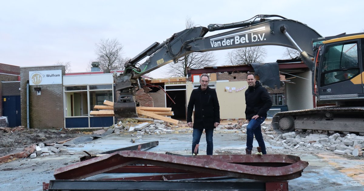 Voormalige schoolgebouwen in Hoogwoud ‘circulair’ gesloopt