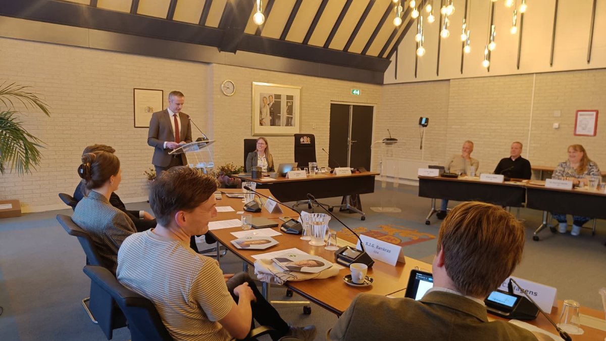 De gemeenteraad neemt afscheid: acht leden zwaaien af