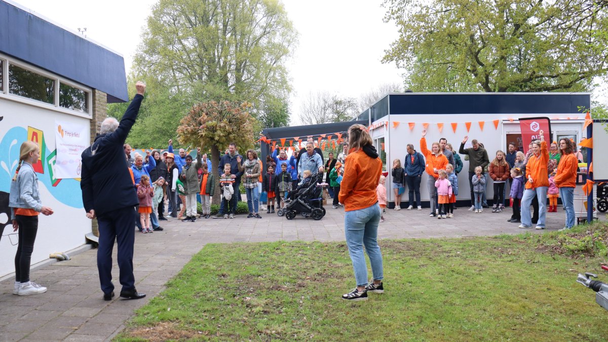 Zonnige Koningsdag gevierd in Opmeer!