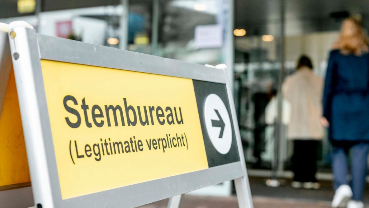 Commissaris van de Koning bezoekt op 18 maart stembureau HC Spire