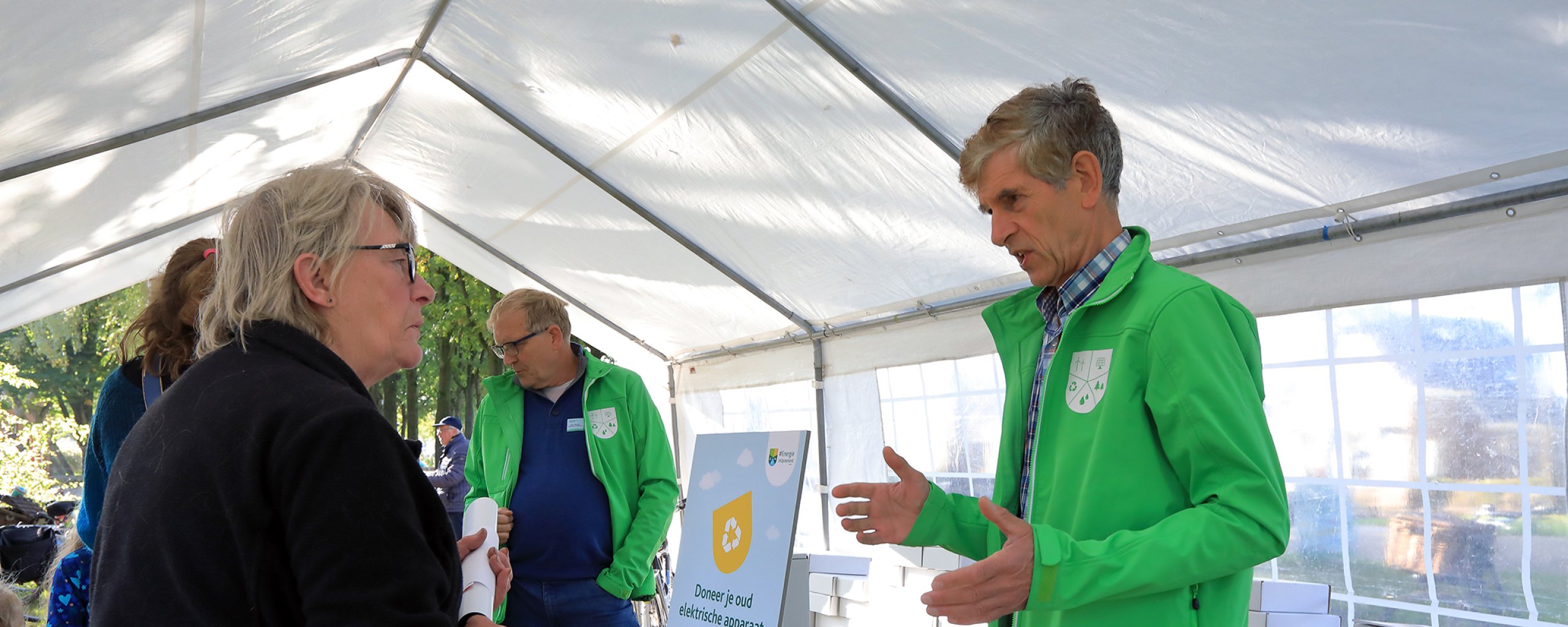 Enerzjycoach fertelt frou oer duorsumens