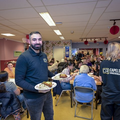 Capelse Jongerenraad organiseert Iftar