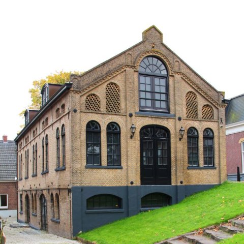 Pomphuis aan de Dorpsstraat