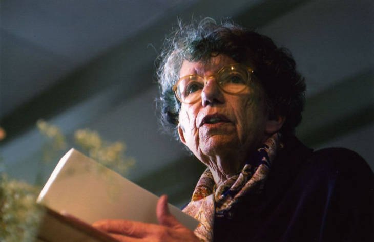 Een portretfoto van Tiny Mulder.