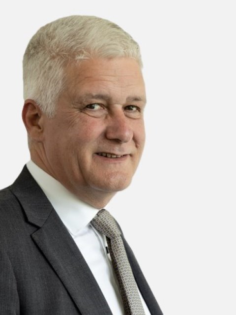 portretfoto van H van der Schoor