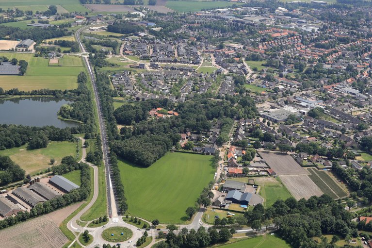 Luchtfoto van de kernen van Reusel-De Mierden