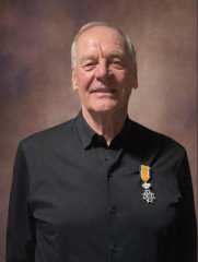 Portret van Dhr. J Geelen uit Posterholt – Lid in de Orde van Oranje Nassau.