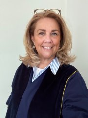 foto van trouwambtenaar Nicolette van Dijk-Bakker