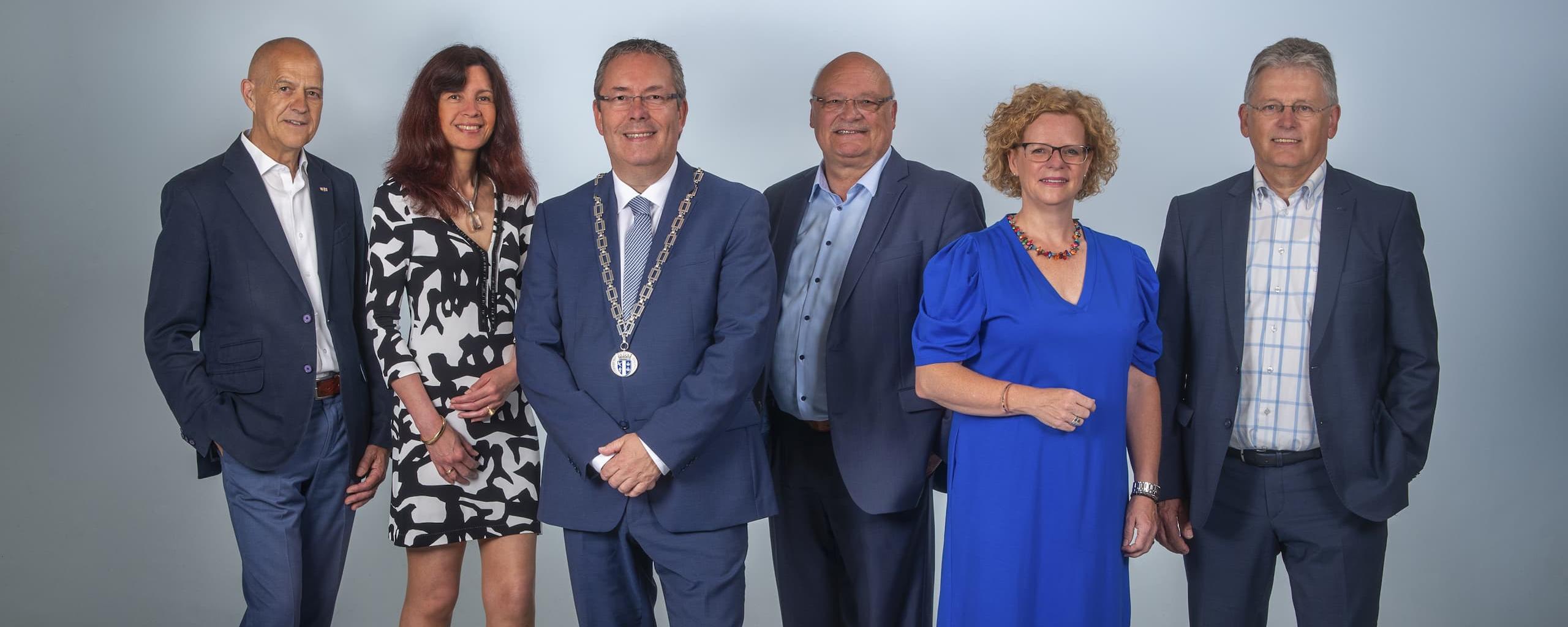 College van Simpelveld en gemeentesecretaris