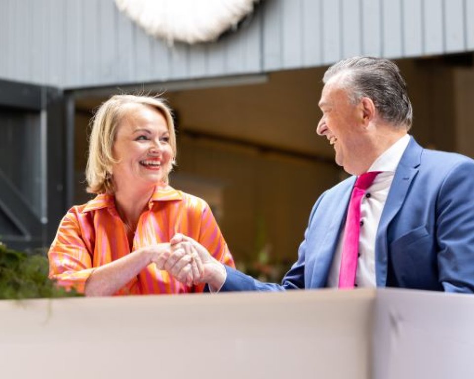 Burgemeester Susanne Scheepers en burgemeester Emile Roemer