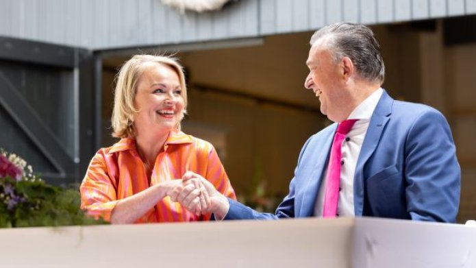 Burgemeester Susanne Scheepers en burgemeester Emile Roemer