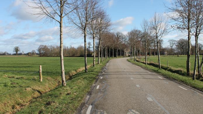 Heerenweg, tussen IJhorst en Balkbrug