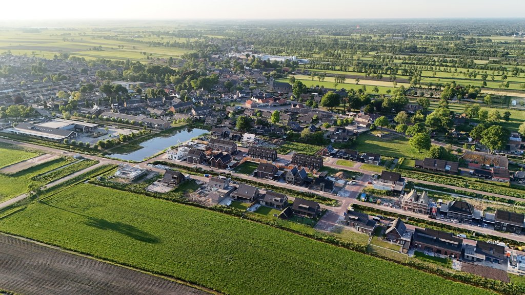 Luchtfoto nieuwbouwwijk Rouveen Zuid