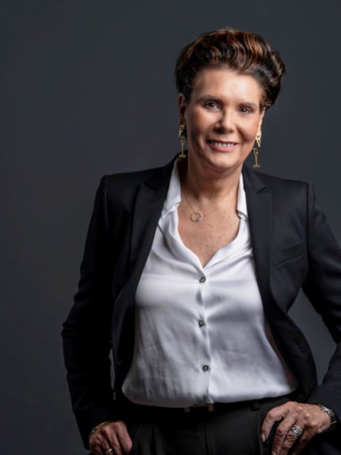 Elma Groen,  gemeentesecretaris van Terschelling. 