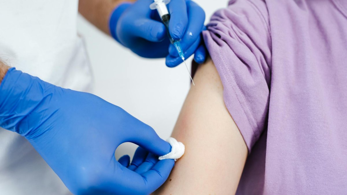 GGD Fryslân vaccineert 11 november op Terschelling tegen corona
