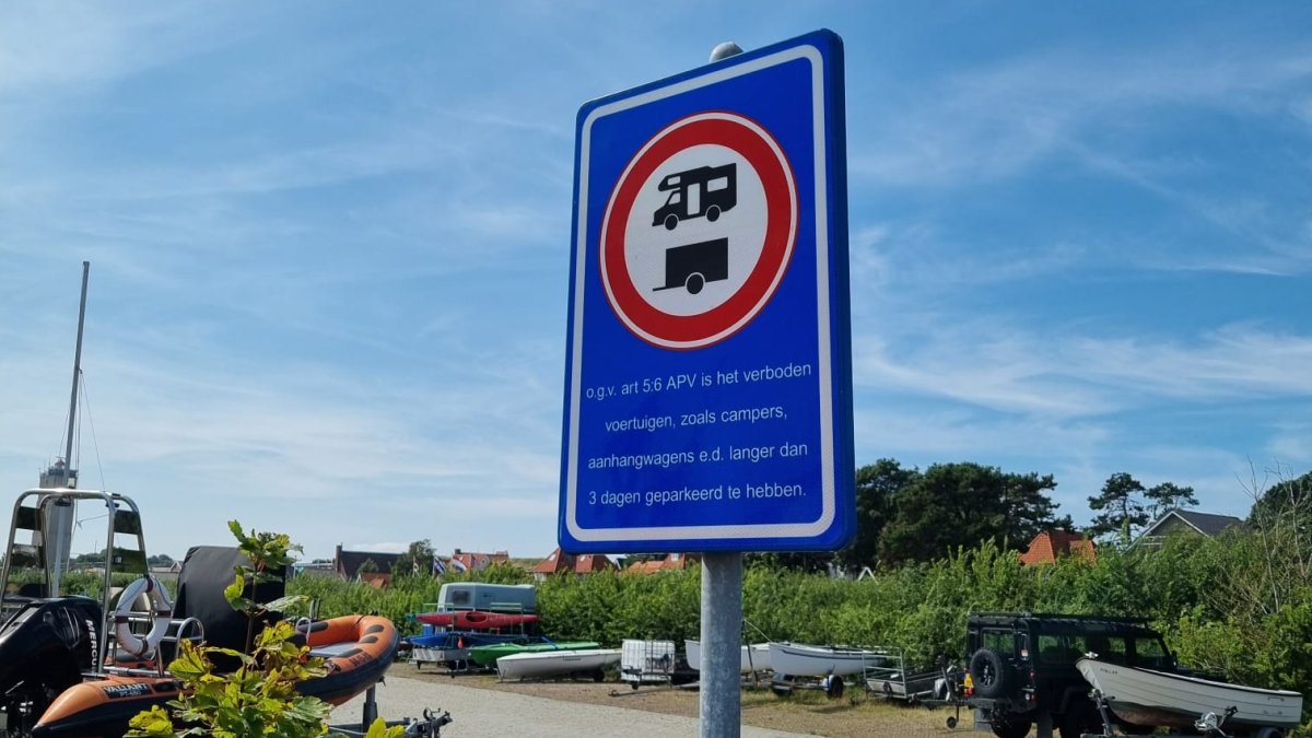Gemeente gaat strenger controleren op parkeerplaats Werkhaven