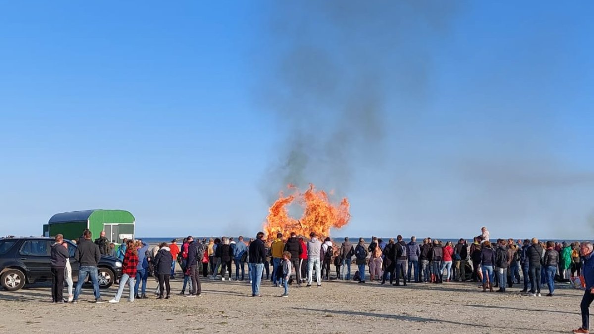 Meivuren 2025: houd rekening met de droge natuur