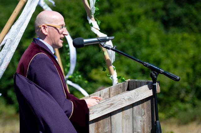 niels bolderman houdt ceremonie