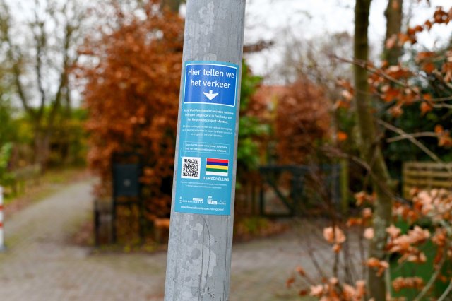 Sticker met mededeling dat verkeer hier geteld wordt.