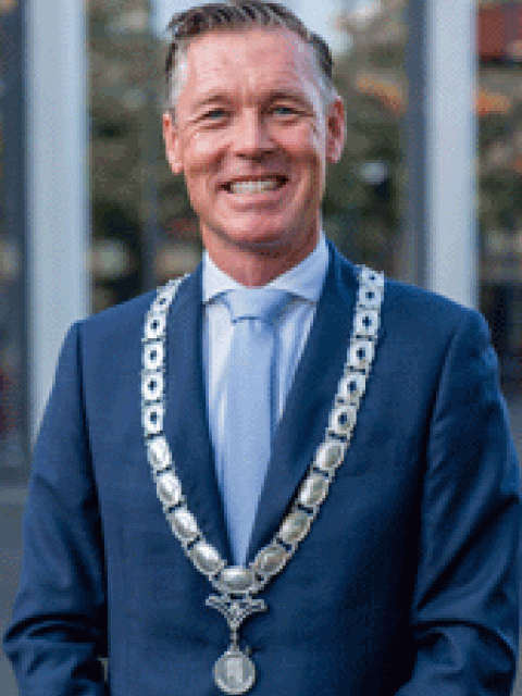 Burgemeester Hans Broekhuizen