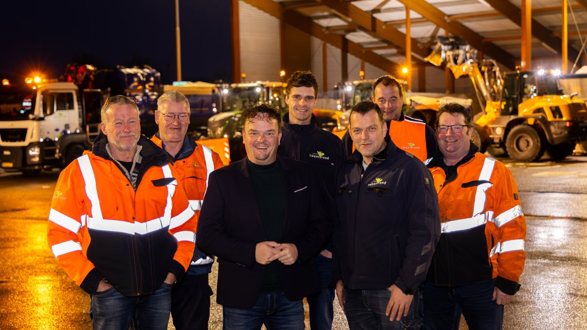 Complimenten voor strooi- en schuifploeg